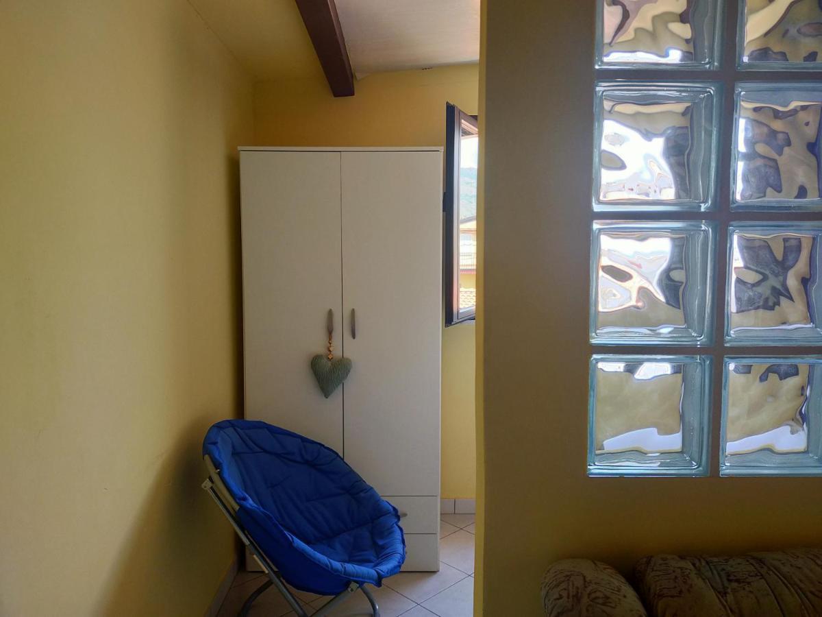 Apartamento Chelsea Barracks Giardini-Naxos Exterior foto