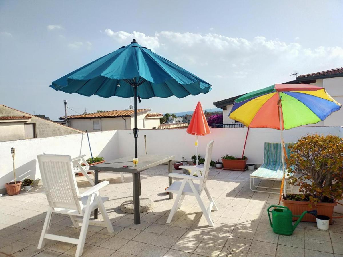 Apartamento Chelsea Barracks Giardini-Naxos Exterior foto